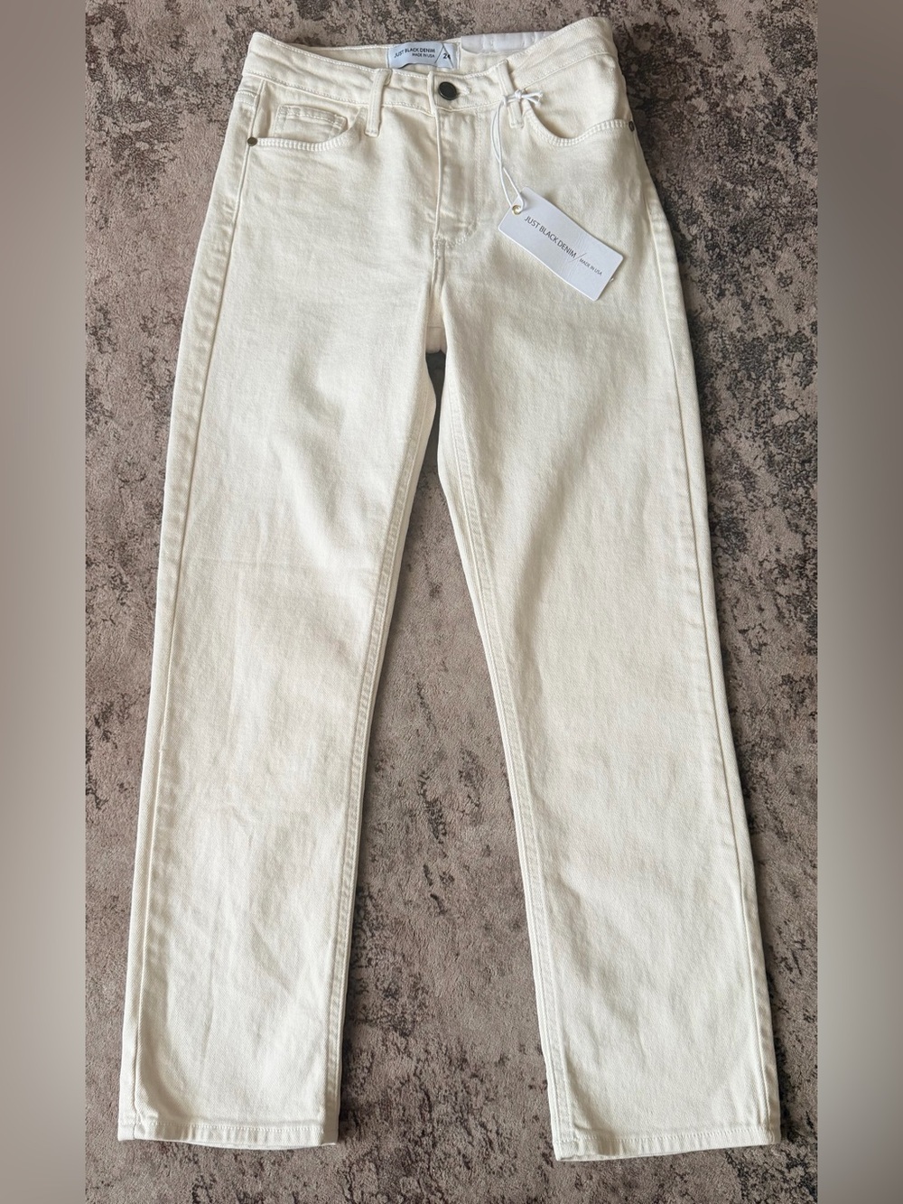 NWT Just Black Straight Leg Jeans in Creamy Off-White